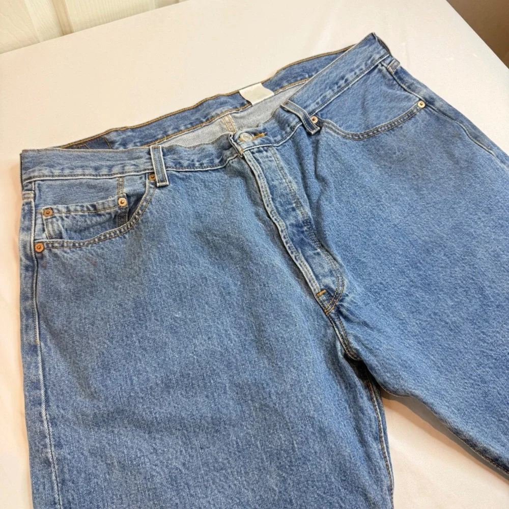 Levis 501 Mens Blue Denim Cut Off Shorts Button Fly Raw Hem Size 42 Medium Wash